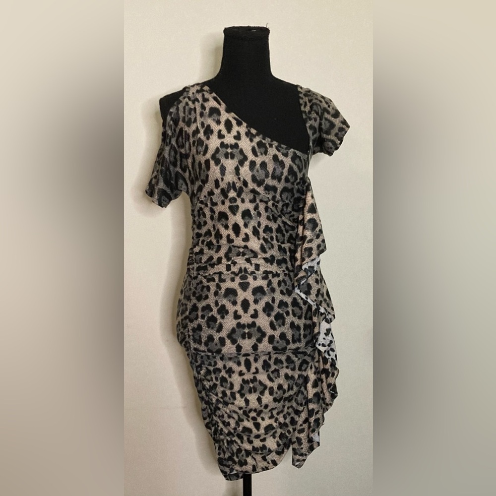 Marysol- black-and-white leopard print dress‎ size L